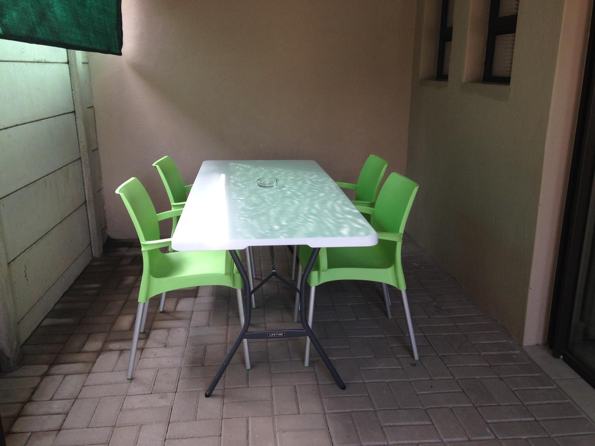 Impala Chalets พาลาบอร์วา ภายนอก รูปภาพ
